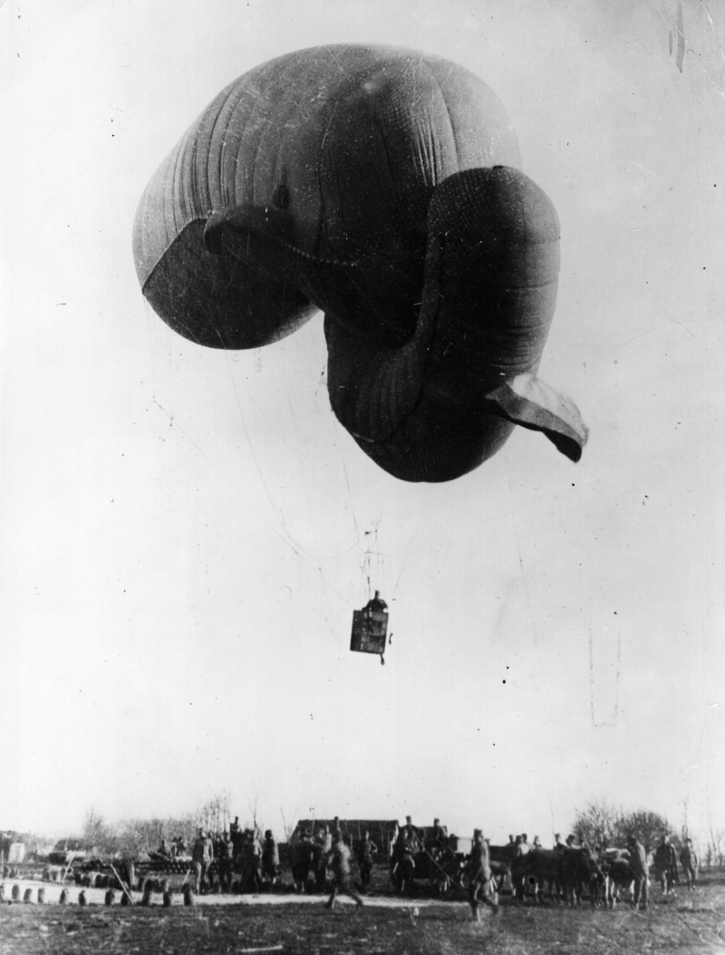 Illustration for article titled The Strangest Hot-Air Balloons To Ever Grace The Skies